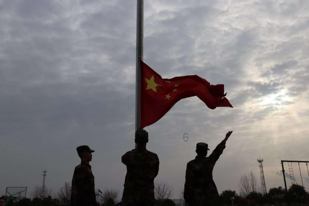 给水瓶女什么礼物好蜗牛问答平台